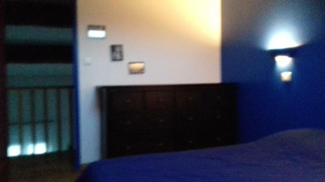 Appartement Anatole France Сан-Жил Екстериор снимка